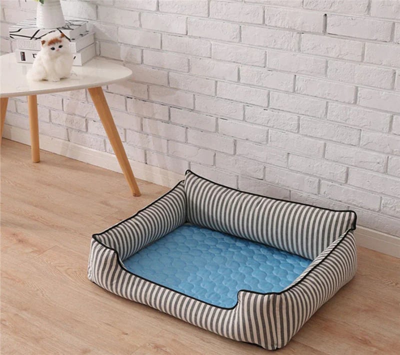 Foldable Cooling Mat for Dogs & Cats – Summer Crate Pad for Indoor or Travel Use