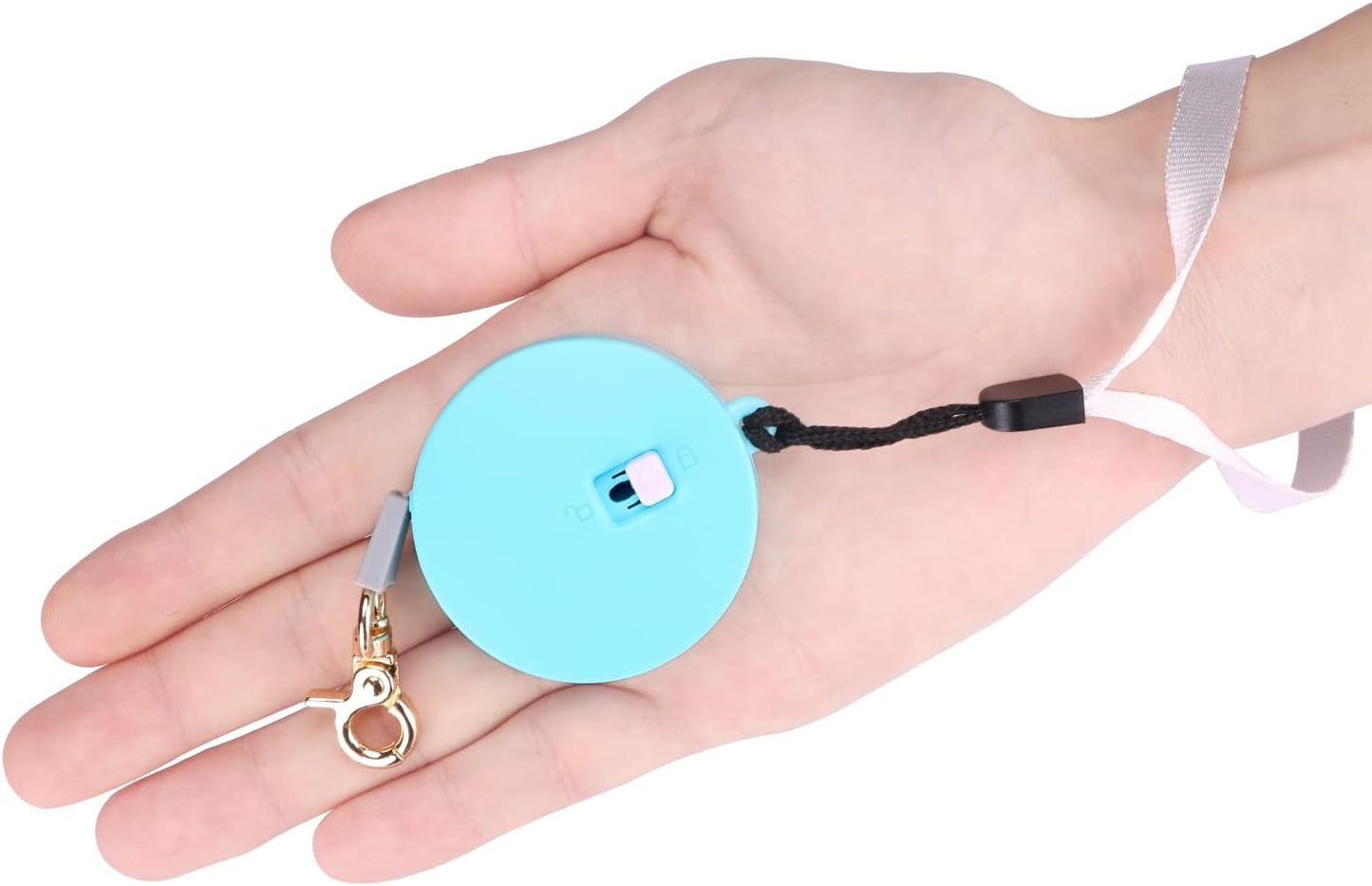 Retractable Cat Leash for Small Dogs & Cats – Mini 6.5ft Hands-Free Leash with Wrist Strap
