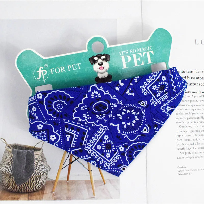 Adjustable pet scarf for small medium large dogs