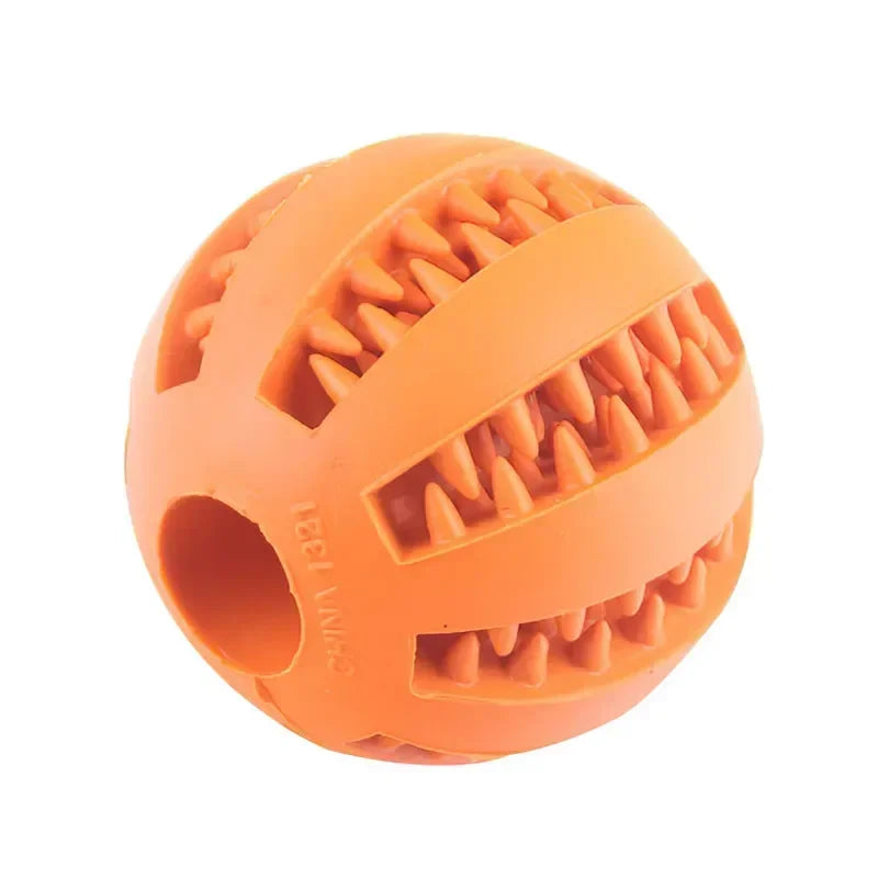 Size comparison of 5cm and 7cm dog treat balls